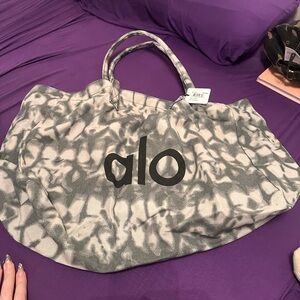 Alo gym bag